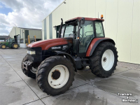 Tracteur New Holland 8160