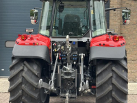 Tracteur Massey Ferguson 5S.135 Dyna-6 Exclusive