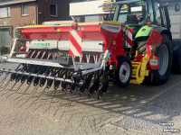 Semoir Combination Pottinger Lion 303.12 + Vitasem 302
