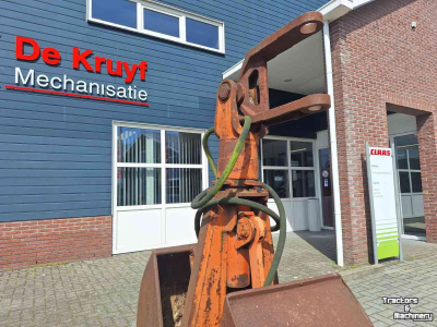 Bennes preneuse  Schalenknijper / grondknijper / knijpbak