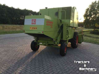 Moissonneuse batteuse Claas Kompakt 30