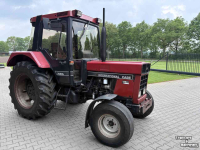 Tracteur Case-IH 745 XL International 745XL