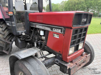 Tracteur Case-IH 745 XL International 745XL