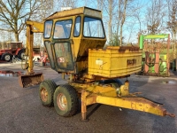 Pelles sur pneus Visanocar 900