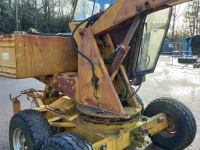 Pelles sur pneus Visanocar 900