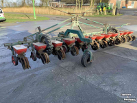 Semoir Monozentra 12 rij bietenzaai machine