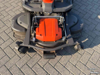 Tracteur Tondeuse Autoporté Husqvarna R420T AWD