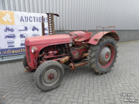 Tracteurs anciens  Massey-Harris Ferguson TEF