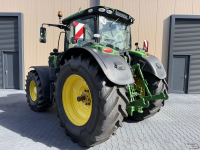 Tracteur John Deere 6215R