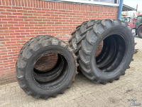 Roues, Pneus, Jantes, Barillets Jumelage Vredestein 540/65R38 EN 440/65R28