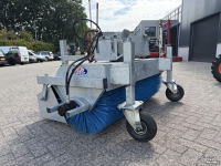 Chargeuse sur pneus  T144H
