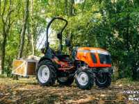 Tracteur pour vignes et vergers TAFE Tafe tractor |  frontlader mogelijk