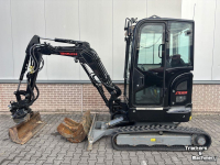 Mini pelleteuse Takeuchi TB325R + Compact Tilt tiltrotator