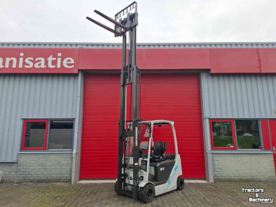 Chariot élévateur Unicarriers JAG2N1L20Q