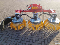 Désherbeuse à brosse rotative Kemp Drievoudige / Tripel Onkruidborstel