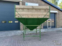 Stockage en bunker  Aardappelbunker met houten opbouw