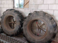 Autres roues, pneus, jantes et accessoires Pirelli 18.4R34