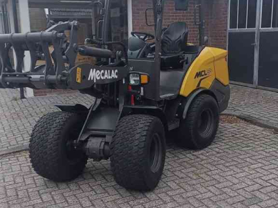 Chargeuse sur pneus Mecalac MCL 6+