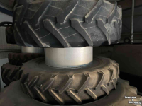 Roues, Pneus, Jantes, Barillets Jumelage  4x480/80-42. 2x270/95-36  2x16,9-28