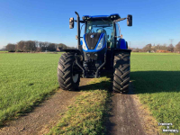 Tracteur New Holland T7.225 Autocommand