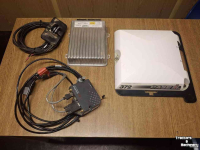 Systèmes et accessoires de GPS Case-IH RTK 372 ontvanger, nav controller sierra modem