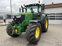 Tracteur John Deere 6215R
