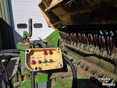 Autochargeuse Krone Titan 6/40 GL