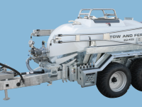Distributeur d‘engrais Tow and Fert Multi 1200 Bladbemestings en Compostthee spuit
