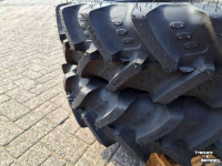 Roues, Pneus, Jantes, Barillets Jumelage BKT 2x BKT 210/95R18