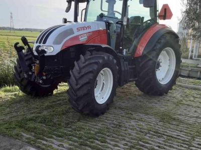 Tracteur Case-IH Farmall Kompakt Vestrum Maxxum