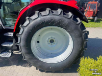 Tracteur Massey Ferguson 5S 125