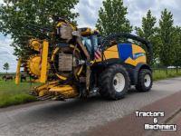 Ensileuse automotrice New Holland FR780