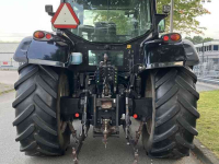Tracteur Valtra N142