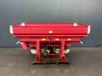 Distributeur d‘engrais Tulip Centerliner 3000 SX