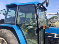 Tracteur Ford 7840