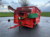 Distributeur de fourrage en bloc Holaras Rabbit  blokkenverdeelwagen  blokkenwagen