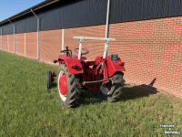Tracteurs anciens McCormick D326