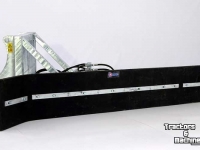 Autres pièces d’équipement et accessoires Qmac Rubber Barn Scraper Hookup Schaeff 823-834