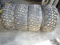 Roues, Pneus, Jantes, Barillets Jumelage Continental Set v. 4 wielen 315/55R16 MPT81