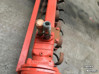 Herse rotative Lely 300 35 rotoreg hydraulische hef en packerrol