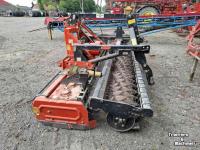 Herse rotative Maschio HB3000 met hef en pakkerwals