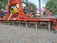 Herse rotative Maschio HB3000 met hef en pakkerwals