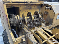 Presses New Holland 945