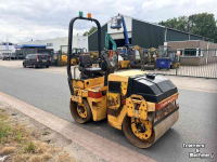 Compacteur pour asphalte Dynapac CC122