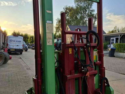 Désileuse à bloc Strautmann Hydrofox HX 4 met hefmast