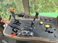 Tracteur John Deere 7700