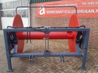 Distributeur à tuyau flexible trainé Agomac Slanghaspel