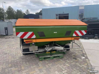 Distributeur d‘engrais Amazone ZATS 3200 Profis Tronic