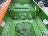 Distributeur d‘engrais Amazone ZATS 3200 Profis Tronic