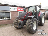 Tracteur Valtra T174 VERSU
